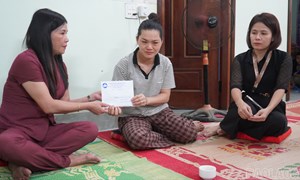Lào Cai hỗ trợ gia đình nạn nhân hoàn lưu bão số 10