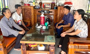 Ninh Bình: Nghĩa tình đồng bào trong bão, lũ