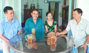 Vĩnh Long: Chung tay chăm lo, giúp đỡ người nghèo