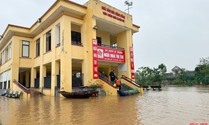 Hà Tĩnh: “Mái nhà chung” an toàn, ấm áp của người dân trong tâm lũ