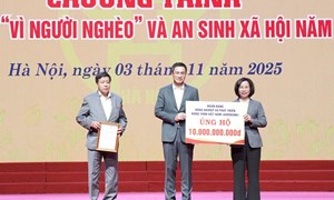 Hà Nội tiếp nhận hơn 93 tỉ đồng ủng hộ người nghèo, không để ai bị bỏ lại phía sau
