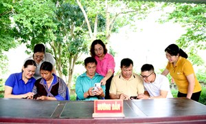 Lai Châu: Xã Mường Kim đẩy mạnh phong trào “Bình dân học vụ số”