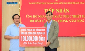 Quảng Ngãi: Ủy ban MTTQ Việt Nam tỉnh tiếp nhận ủng hộ khắc phục hậu quả thiên tai