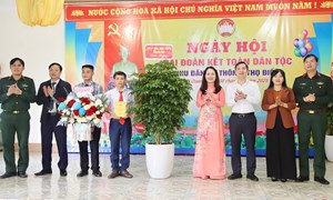 Hà Tĩnh: Vui Ngày hội Đại đoàn kết toàn dân tộc ở xã biên giới 
