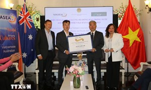 Người Việt tại Australia chung tay sẻ chia với đồng bào lũ lụt trong nước