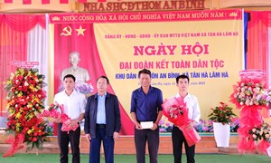 Lâm Đồng: Ngày hội Đại đoàn kết toàn dân tộc tại thôn An Bình, khu phố Tiến Bình, thôn 7B và thôn 8