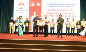 Gia Lai: Ủy ban MTTQ Việt Nam tỉnh tiếp nhận ủng hộ hỗ trợ người dân Gia Lai khắc phục hậu quả bão số 13