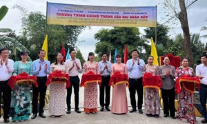 Vĩnh Long: Ủy ban MTTQ Việt Nam tỉnh khánh thành cầu Đại đoàn kết 