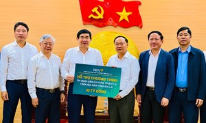 Gia Lai tiếp nhận 10 tỷ đồng khắc phục hậu quả bão lũ 