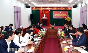 Ninh Bình: Ủy ban MTTQ Việt Nam tỉnh làm việc với Đoàn cán bộ Trung ương Mặt trận Lào