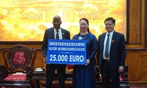 Thành phố Cergy hỗ trợ Huế 25.000 Euro khắc phục hậu quả thiên tai