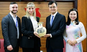 Phó Chủ tịch Ủy ban Trung ương MTTQ Việt Nam, Bí thư thứ nhất Trung ương Đoàn Bùi Quang Huy tiếp đoàn đại biểu Liên bang Nga 