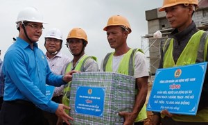 Tổng LĐLĐ Việt Nam phát động phong trào thi đua chào mừng Đại hội XIV của Đảng