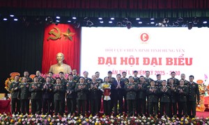 Phó Chủ tịch Ủy ban Trung ương MTTQ Việt Nam, Chủ tịch Hội CCB Việt Nam Bế Xuân Trường dự Đại hội đại biểu Hội CCB tỉnh Hưng Yên lần thứ I