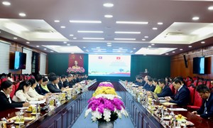 Sơn La: Ủy ban MTTQ Việt Nam tỉnh hội đàm với Mặt trận Lào xây dựng đất nước tỉnh Hủa Phăn và Luông Pha Bang