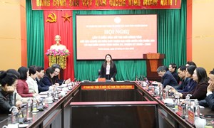 Tuyên Quang: Ủy ban MTTQ Việt Nam tỉnh lấy ý kiến cử tri nơi công tác đối với người được giới thiệu ứng cử Đại biểu Quốc hội khóa XVI