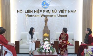 Lãnh đạo Hội LHPN Việt Nam tiếp đoàn Câu lạc bộ Nữ lãnh đạo Ruby