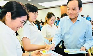 TP Hồ Chí Minh: LĐLĐ thành phố tặng quà tết cho 350.000 đoàn viên, công nhân lao động có hoàn cảnh khó khăn