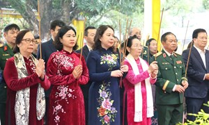 Khai mạc Lễ hội Đền Hai Bà Trưng xuân Bính Ngọ 2026