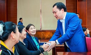 Vai trò của phụ nữ trong công tác bầu cử là vô cùng đặc biệt và quan trọng