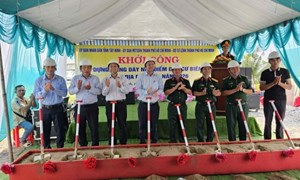 Ủy ban MTTQ Việt Nam Thành phố Hồ Chí Minh cấp phát thuốc miễn phí và khởi công xây dựng 10 căn nhà trên địa bàn tỉnh Tây Ninh 