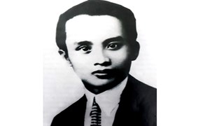 Bài học kinh nghiệm về cuộc đời cách mạng của đồng chí Hà Huy Tập với công tác Mặt trận Tổ quốc Việt Nam hiện nay