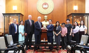 Ủy ban Trung ương MTTQ Việt Nam tiếp xã giao Đoàn Giáo hội các Thánh hữu ngày sau của chúa Giê-su Ky Tô Việt Nam