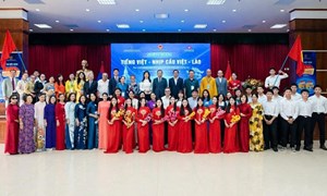 Diễn đàn “Tiếng Việt – Nhịp cầu Việt Lào”: Gìn giữ cội nguồn, củng cố khối đại đoàn kết, lan tỏa tình hữu nghị