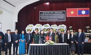 Tưởng niệm, bàn giao và tiễn đưa hài cốt Liệt sỹ hy sinh tại Lào về nước
