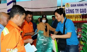 Công đoàn Việt Nam luôn đồng hành, sát cánh, bảo vệ lợi ích của người lao động