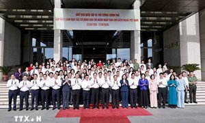 Thủ tướng Chính phủ và Chủ tịch Quốc hội gặp mặt lãnh đạo các cơ quan báo chí