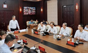 Thành phố Hồ Chí Minh: Chủ tịch Ủy ban MTTQ Việt Nam thành phố làm việc với Sở Y tế thành phố