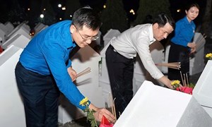 Hành trình tri ân của tuổi trẻ Mặt trận Tổ quốc, các đoàn thể Trung ương