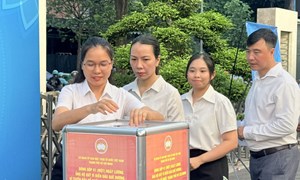 Thành phố Hồ Chí Minh phát động ủng hộ Quỹ Vì biển đảo quê hương