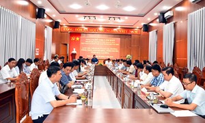 Cần Thơ: Chủ tịch Ủy ban MTTQ Việt Nam thành phố làm việc với 5 xã, phường 