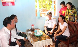 Thành phố Hồ Chí Minh: Huy động nguồn lực chăm lo cán bộ, chiến sĩ, đồng bào biên giới, hải đảo