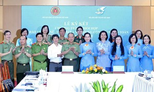 Hội LHPN Việt Nam và Hội Cựu CAND Việt Nam ký kết phối hợp bảo vệ phụ nữ, trẻ em và xây dựng cộng đồng an toàn