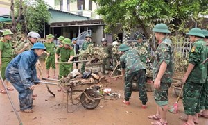 Dồn sức khắc phục hậu quả mưa lũ tại miền trung