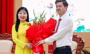 An Giang: Chủ tịch Ủy ban MTTQ Việt Nam tỉnh được bầu giữ chức Chủ tịch HĐND tỉnh khóa XI