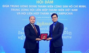 Trung ương Đoàn TNCS Hồ Chí Minh hội đàm với Hội Liên hiệp thanh niên Campuchia