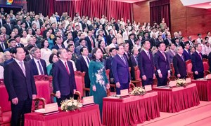 Chủ tịch Quốc hội Trần Thanh Mẫn dự Lễ kỷ niệm 150 năm Ngày sinh Cụ Huỳnh Thúc Kháng
