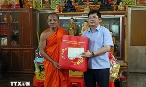 Cần Thơ quan tâm chăm lo đời sống văn hóa, tín ngưỡng của đồng bào Khmer