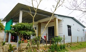 Một điểm sáng trong xóa nhà tạm, nhà dột nát ở vùng cao