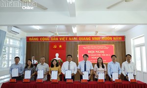 Khánh Hòa: Khối thi đua các cơ quan tham mưu Tỉnh ủy, trực thuộc Tỉnh ủy và Mặt trận Tổ quốc ký kết giao ước thi đua năm 2026