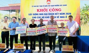 Quảng Trị: Ủy ban Mặt trận Tổ quốc Việt Nam phường Bắc Gianh khởi công xây dựng 8 ngôi nhà “Đại đoàn kết”