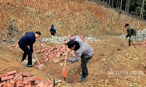 Xóa nhà tạm, dựng niềm tin