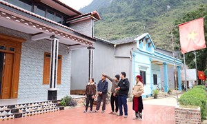 Cán Tỷ vượt khó xây dựng nông thôn mới