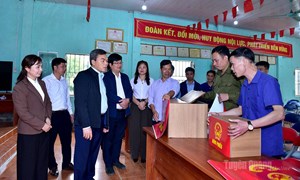 Tuyên Quang: Phó Bí thư Tỉnh ủy, Chủ tịch Ủy ban MTTQ Việt Nam tỉnh Ma Thế Hồng nắm tình hình công tác chuẩn bị bầu cử