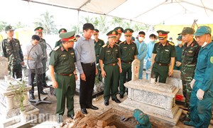 Tỉnh Ninh Bình phối hợp kiểm tra công tác tìm kiếm, quy tập, xác định danh tính hài cốt liệt sĩ và xóa nhà tạm, nhà dột nát cho con đẻ của người hoạt động kháng chiến bị nhiễm chất độc hóa học