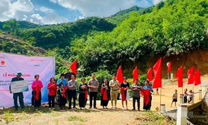 Gắn kết lòng Dân